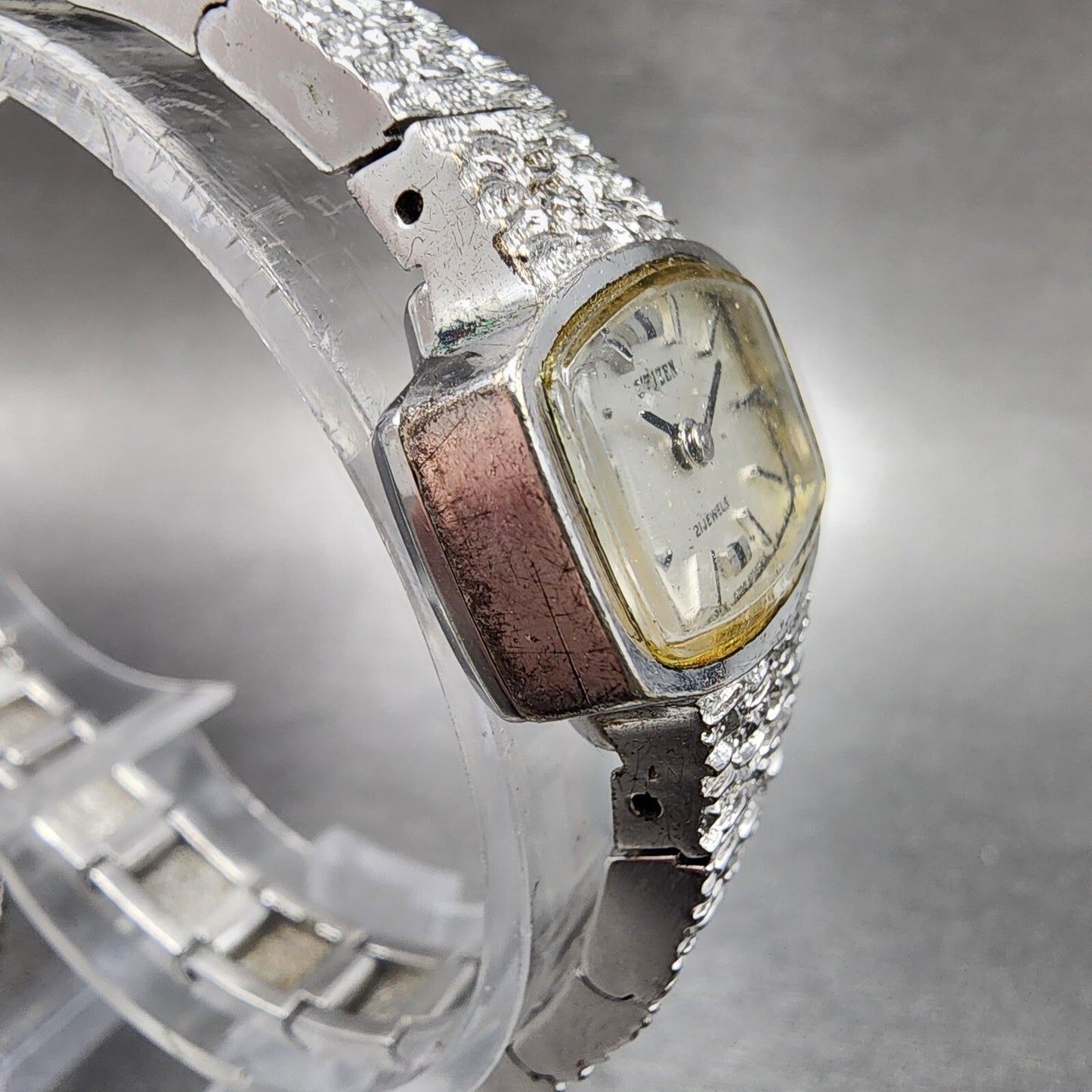 Citizen Watch Women 22mm Silver Dial Gold Plated Rectangle Manual Wind Runs3