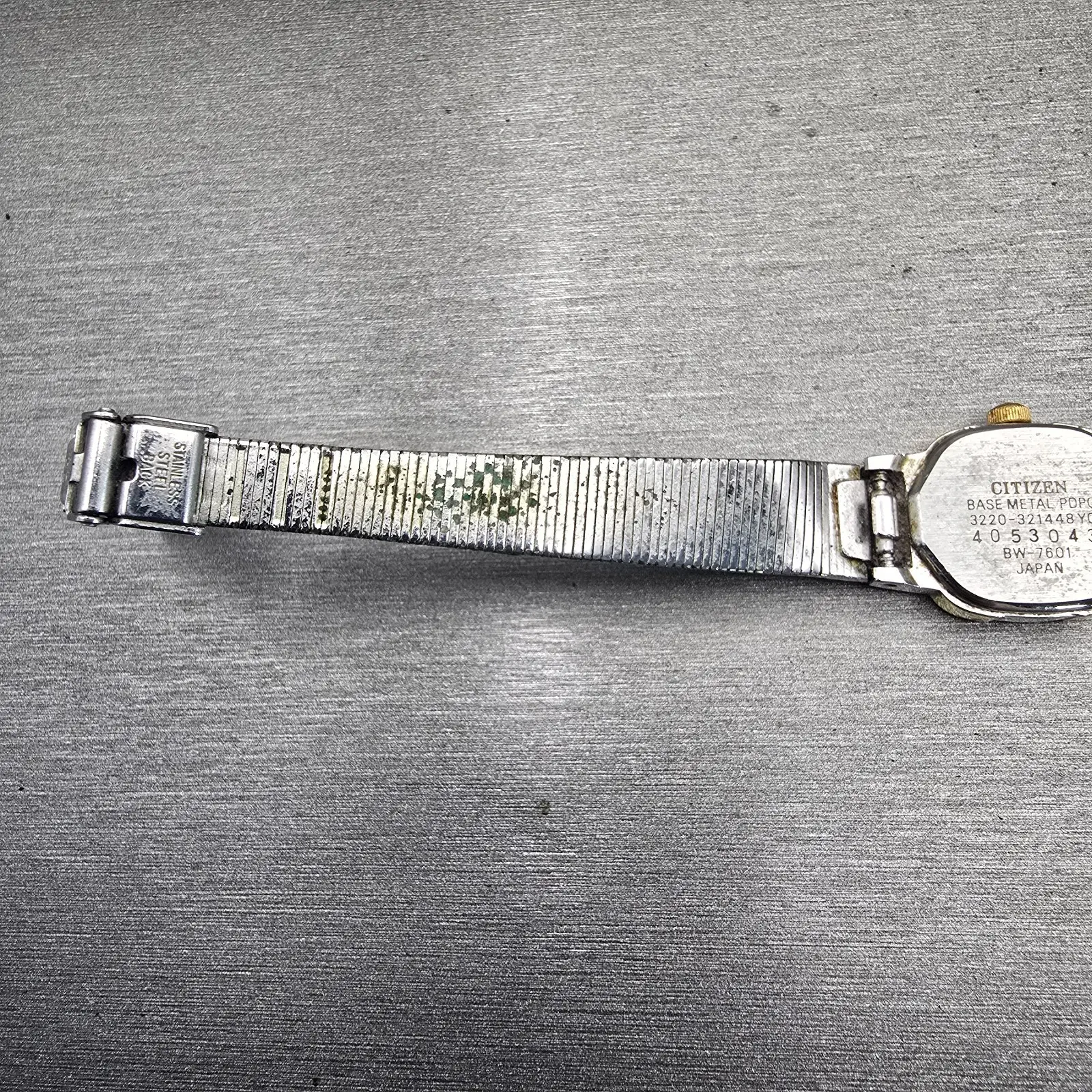 Citizen Watch Women 17mm Gray Dial Two Tone Rectangle 3220-321448 New Battery11