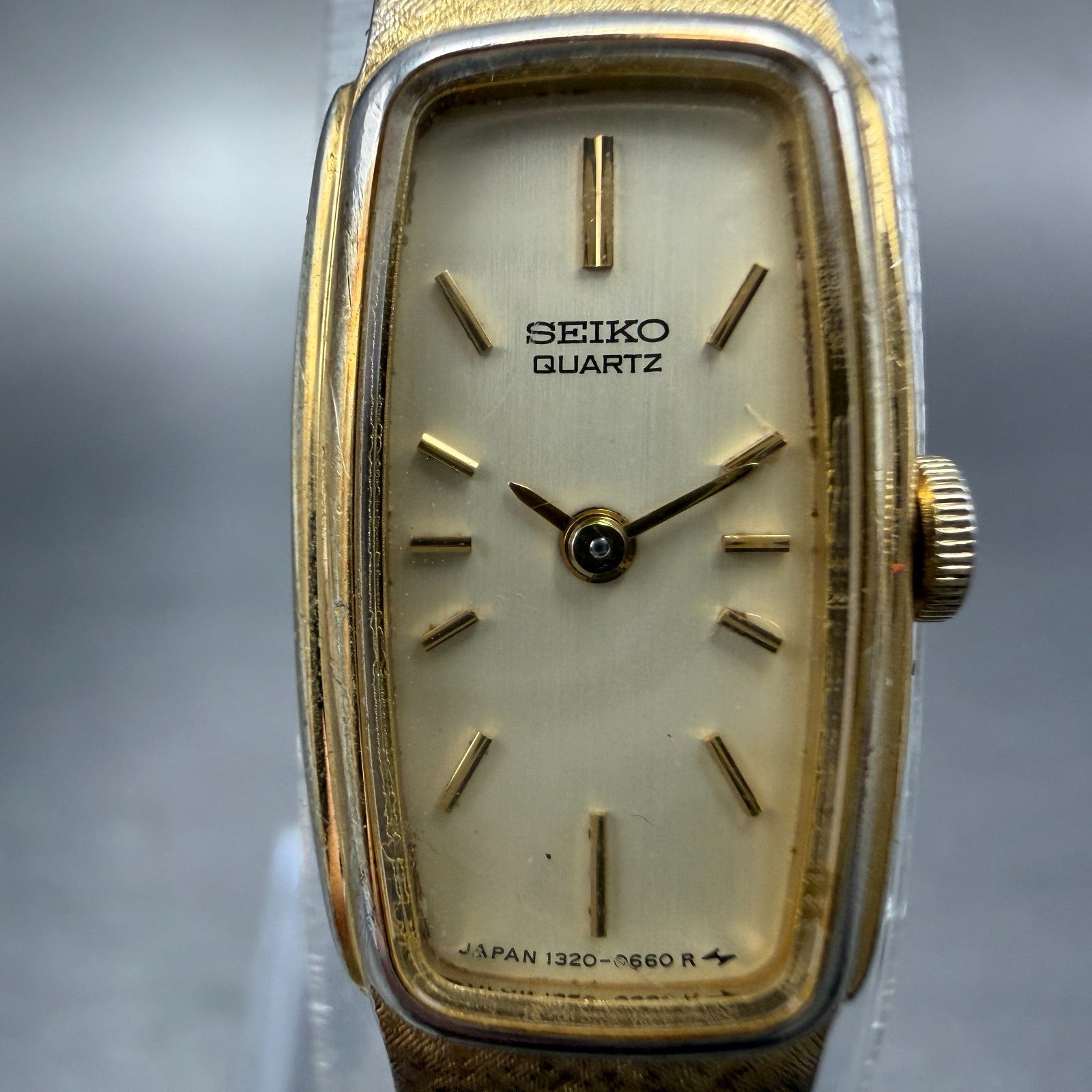 Seiko Tank Watch Women 13mm Champagne Dial Gold Tone 1320-5549 New Battery 76D1