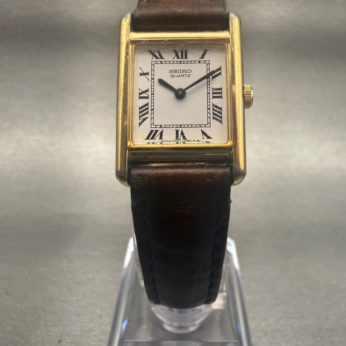 Seiko Tank Watch Women 18mm White Dial Gold Tone Rectangle 2Y00-5470 New Battery5