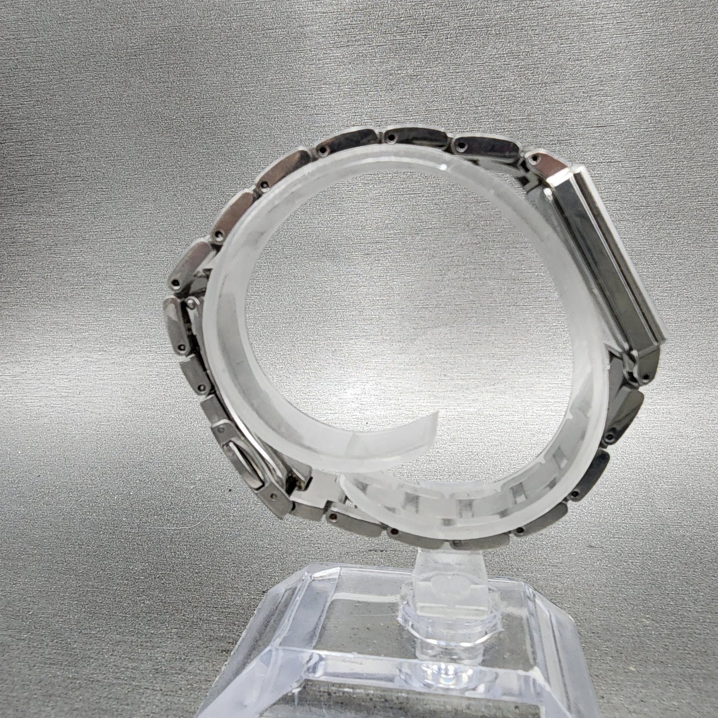 Seiko Lukia Tank Watch Women 21mm Silver Dial Two Tone 1n010jp0 New Battery8