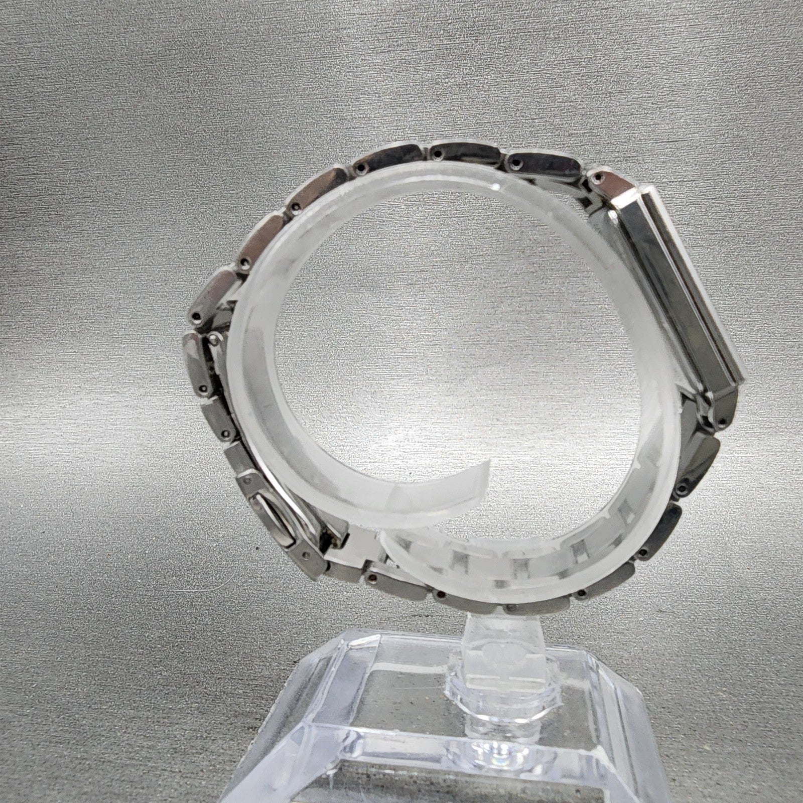 Seiko Lukia Tank Watch Women 21mm Silver Dial Two Tone 1n010jp0 New Battery8