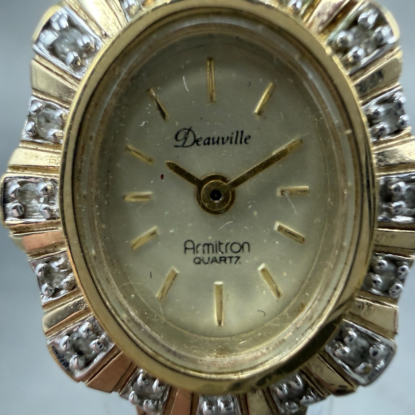 Armitron Deaville Watch Women 19mm Champagne Dial Gold Tone Oval New Battery1