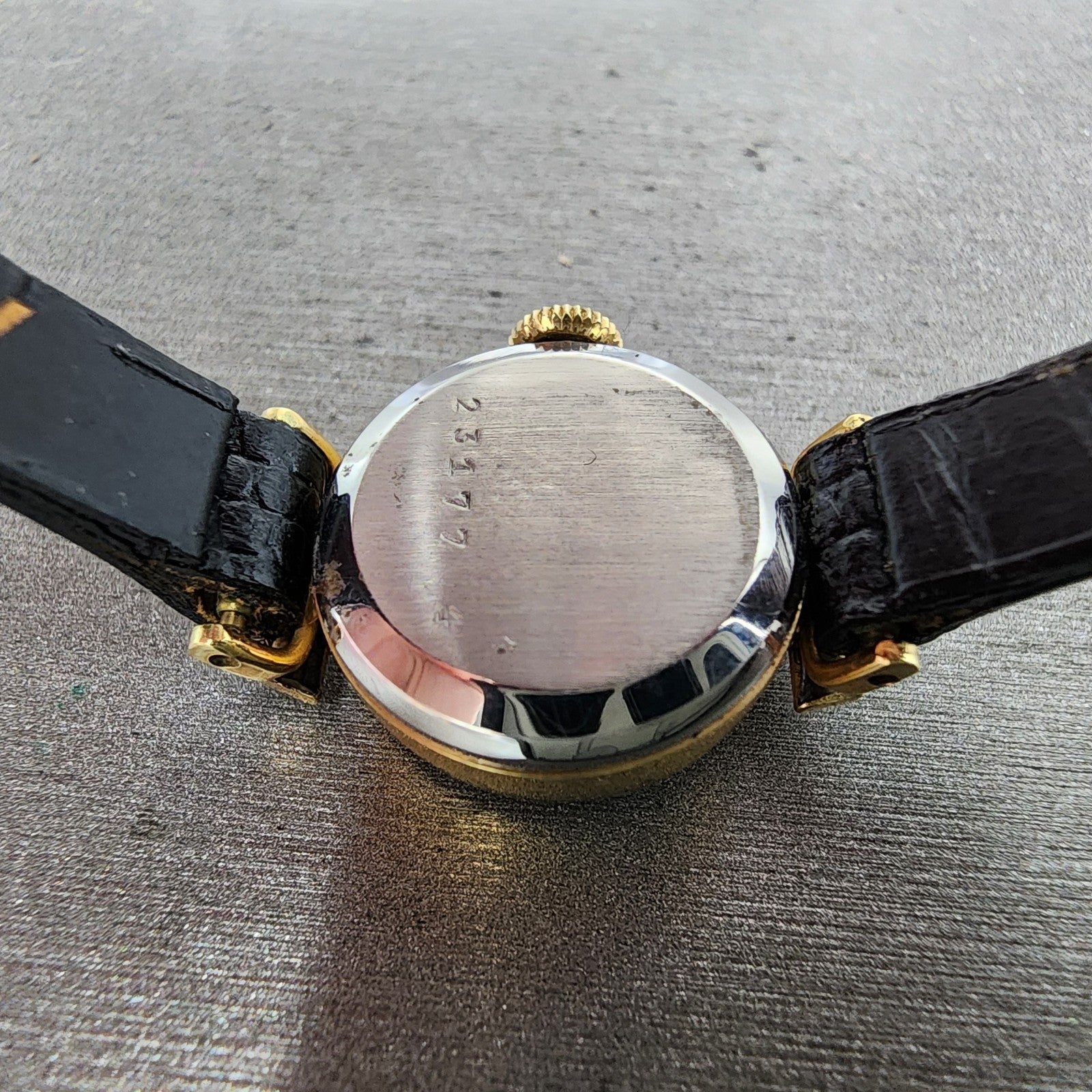 Hamilton Watch Women 17 mm Silver Dial Gold Plated Manual Wind Runs VTG9