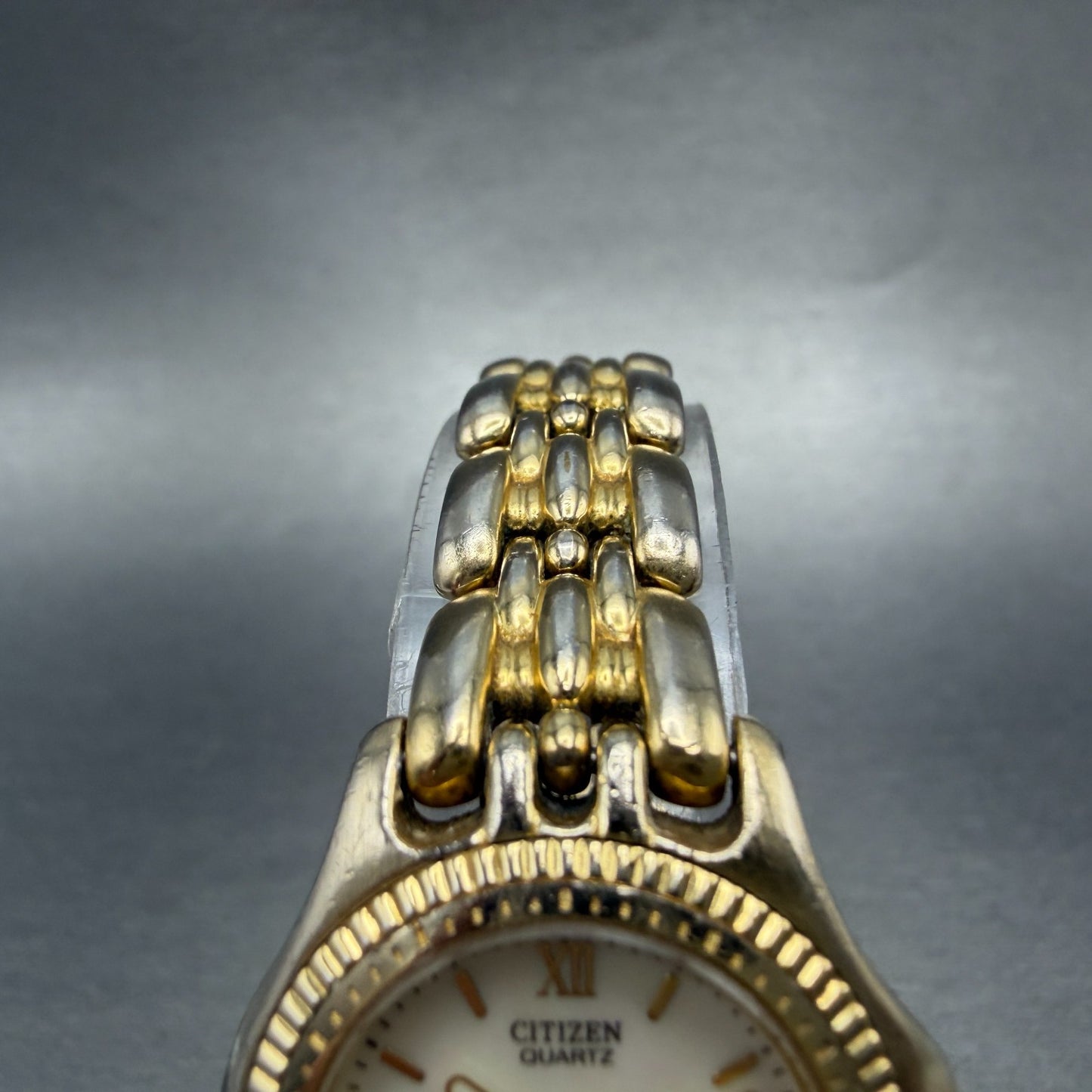 Citizen Watch Women 25mm MOP Dial Gold Tone Date Round 6010-G14083 New Battery4