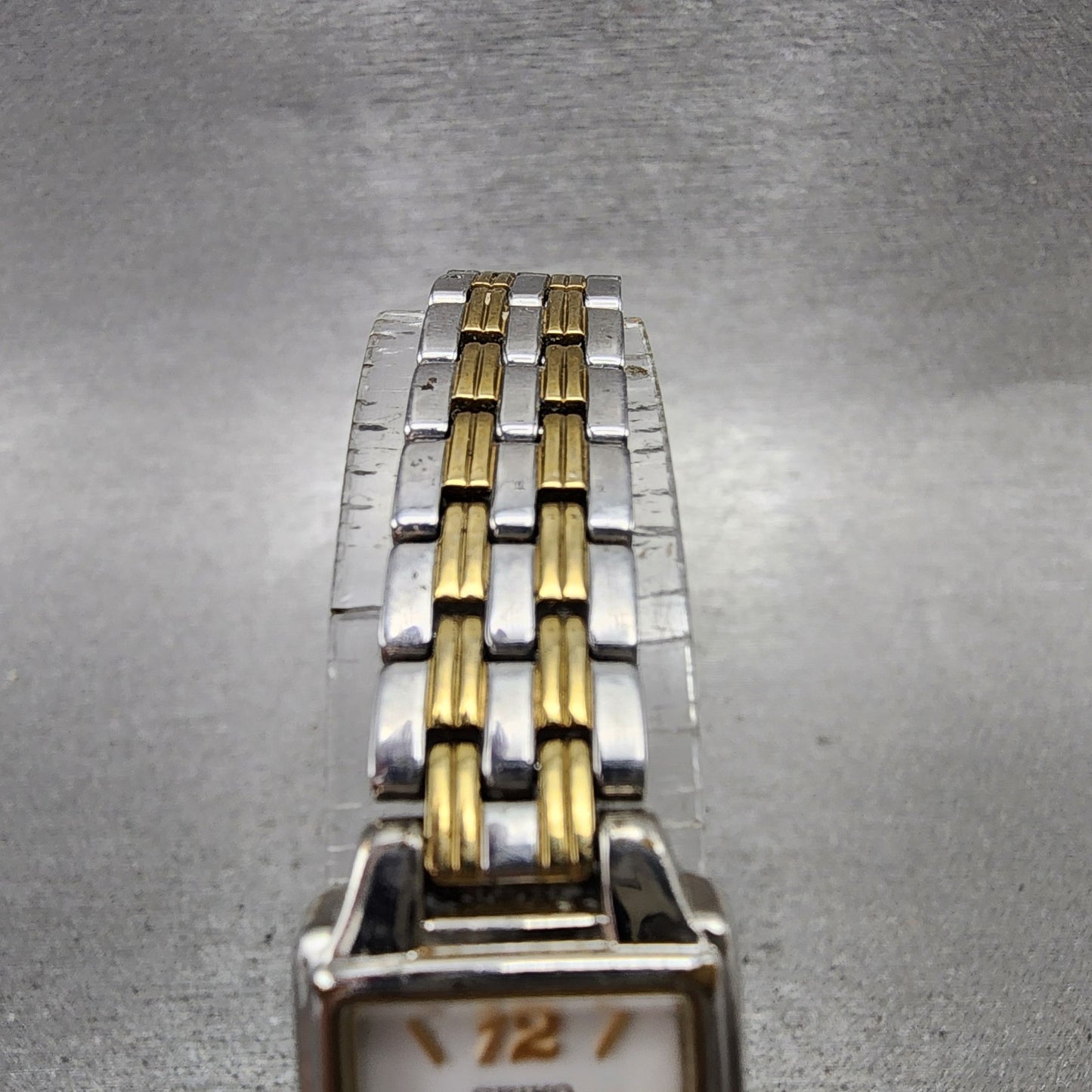 Seiko Tank Watch Women 16mm White Dial Two Tone Rectangle 1N010FH0 New Battery4