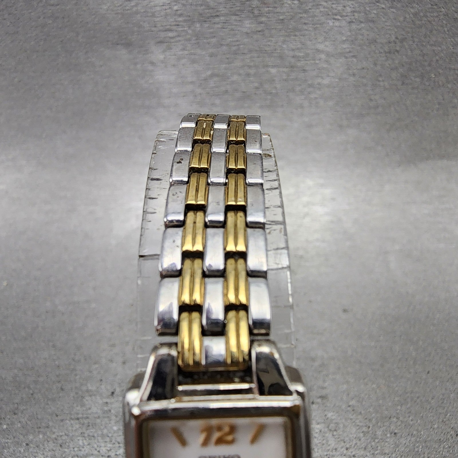 Seiko Tank Watch Women 16mm White Dial Two Tone Rectangle 1N010FH0 New Battery4