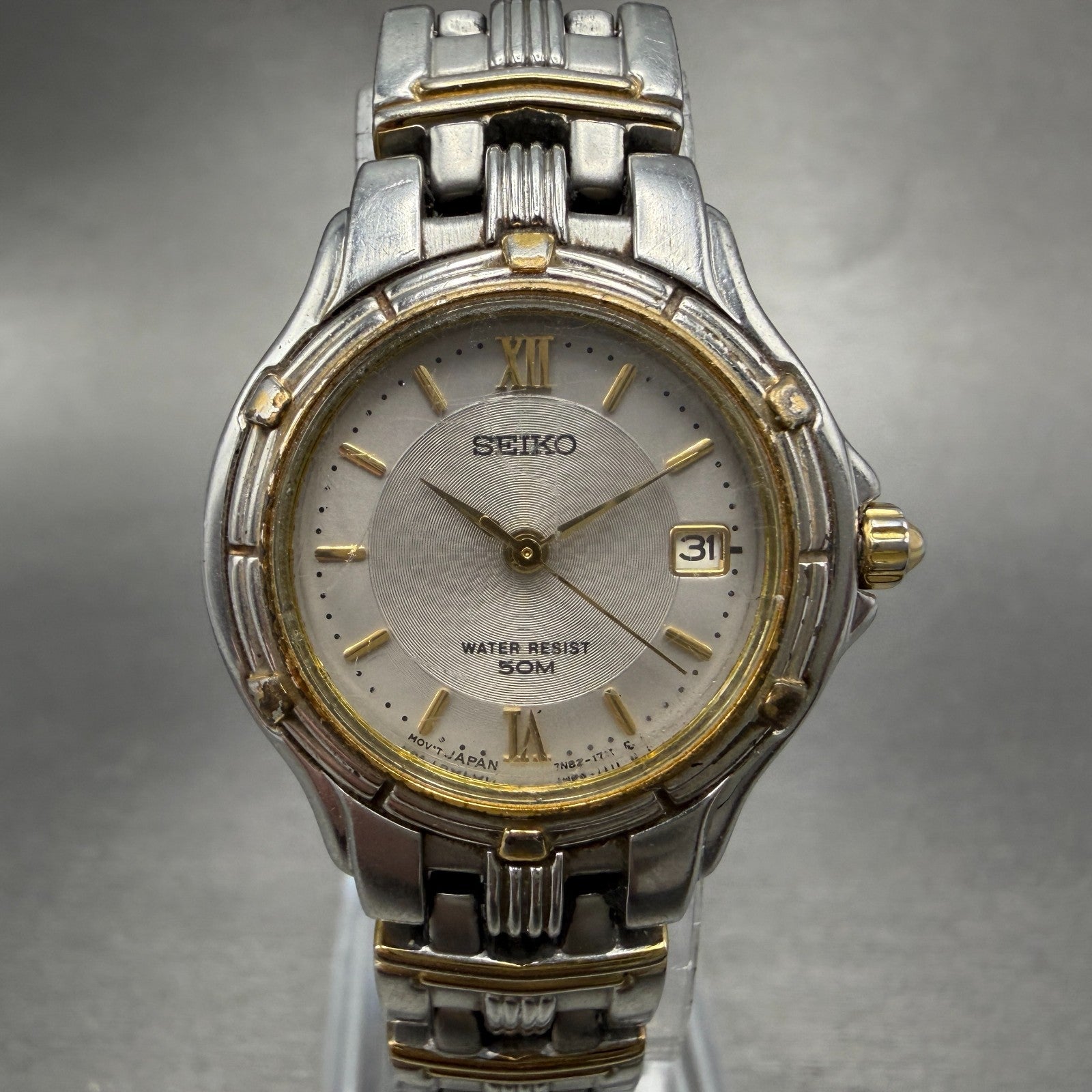 Seiko Watch Women 26mm Silver Dial Two Tone Date Round 7N82-0789 New Battery0