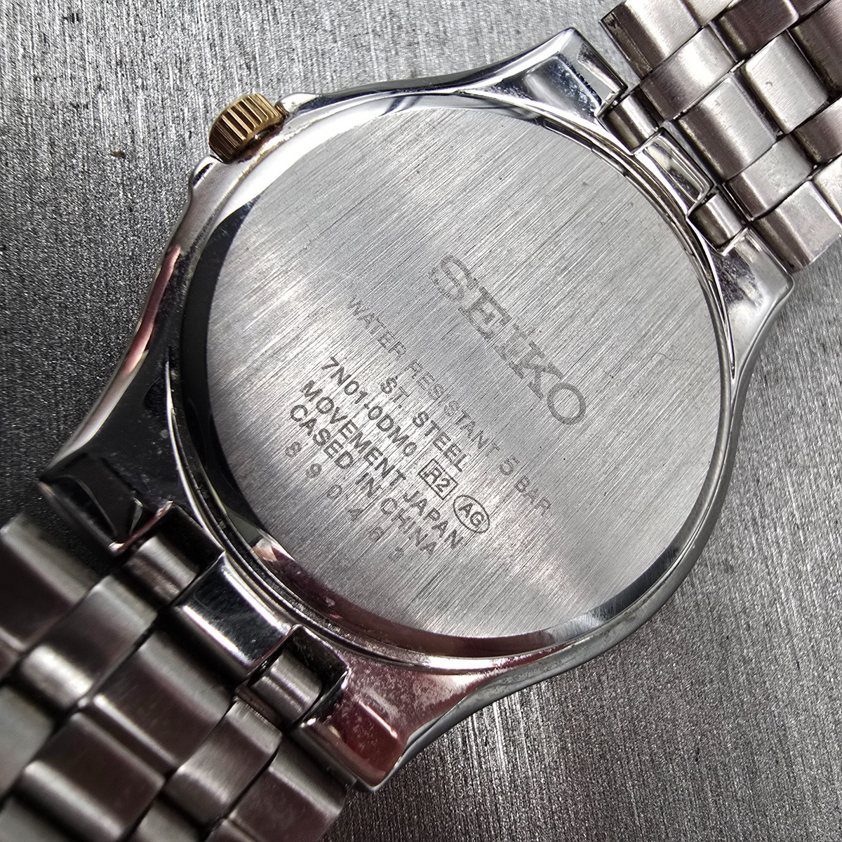 Seiko Watch Men 34mm White Dial Silver Round 7N01-0DM0 New Battery Bracelet JDM10