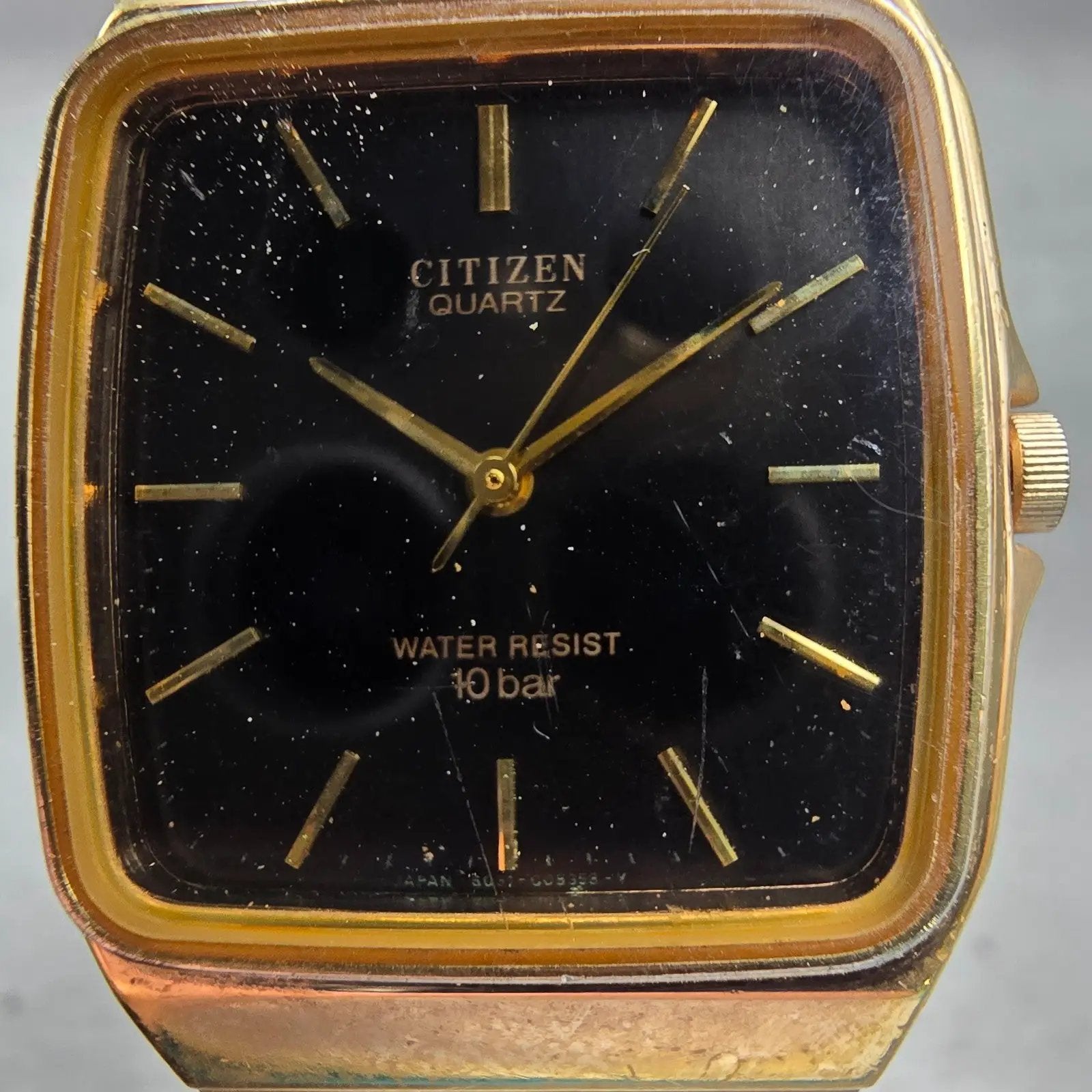 Citizen Watch Men 28mm Black Dial Gold Tone Rectangle T4-G02646 New Battery VTG1