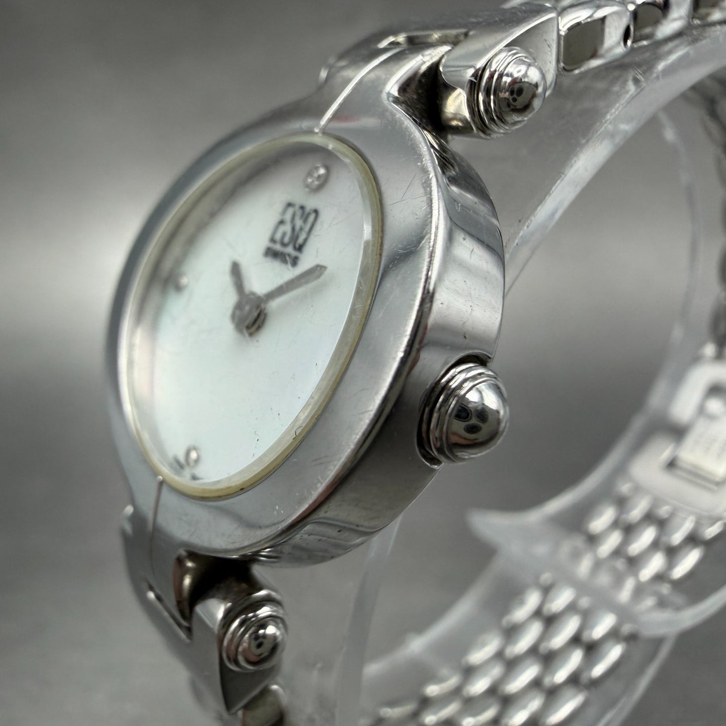 ESQ Watch Women 22mm MOP Dial Silver Tone Round E5418 New Battery2