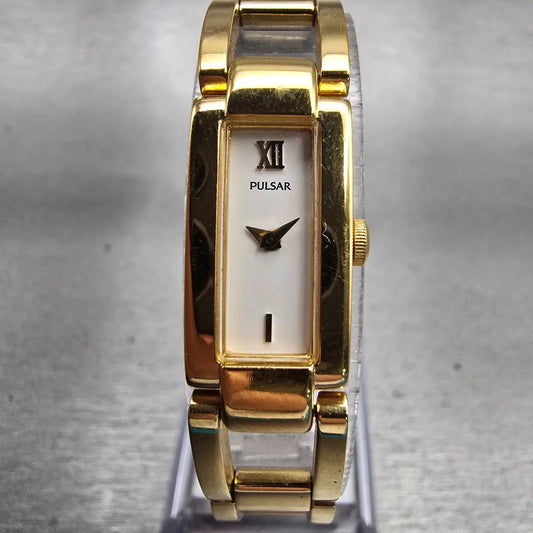 Seiko Pulsar Watch Women 12mm White Dial Gold Tone Rectangle V220-X012 New Batt0