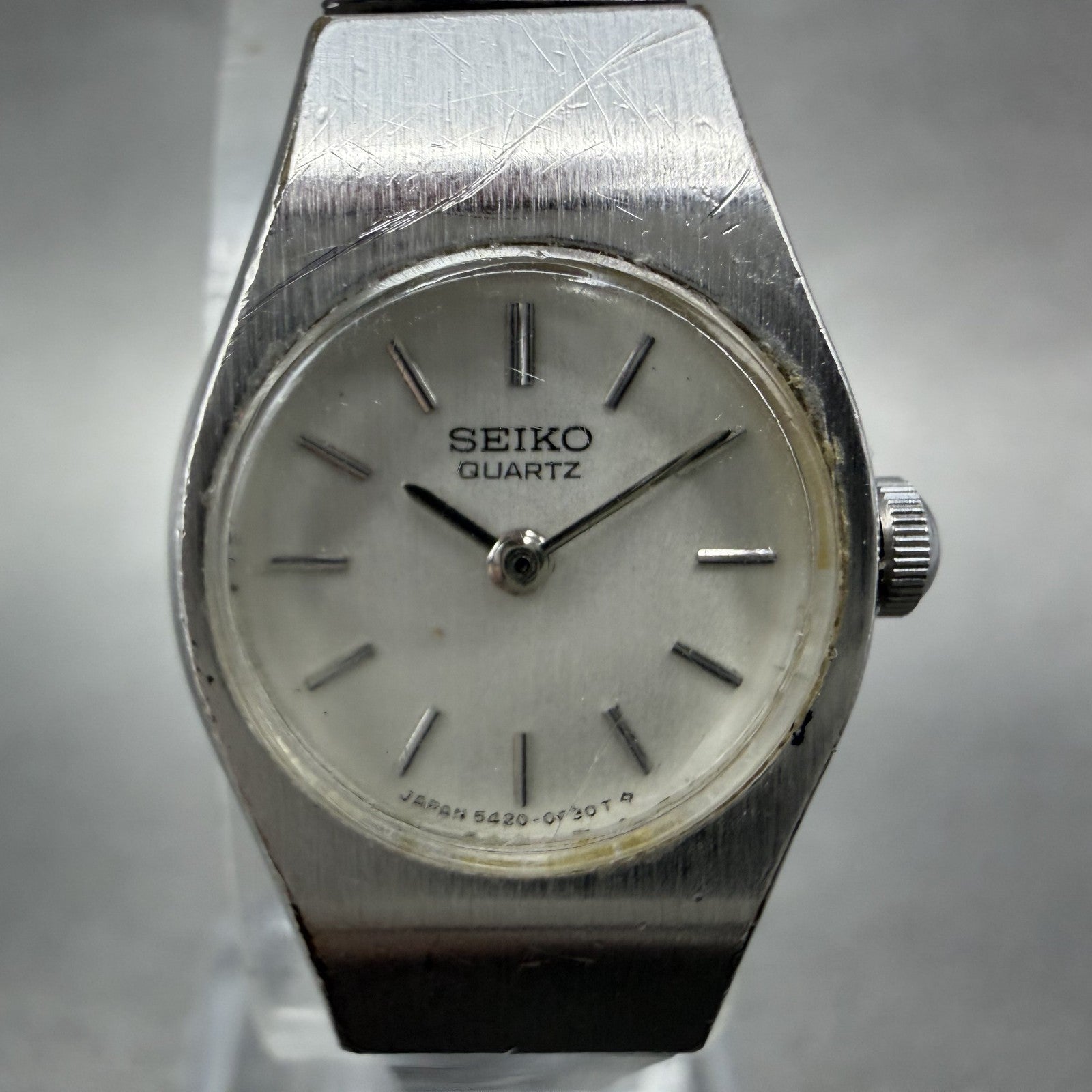 Seiko Watch Women 16mm White Dial Silver Tone Round 54200029 New Battery VTG AB1