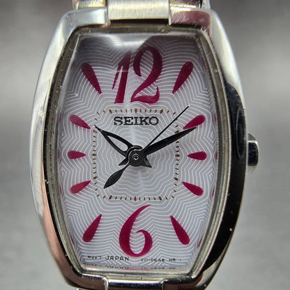 Seiko Solar Tank Watch Women 18mm White Dial Silver Rectangle Lukia Runs V1112