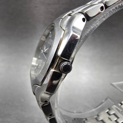 Citizen Eco-Drive Watch Women 25mm Gray Dial Silver Date E011-S049601 Runs JP22