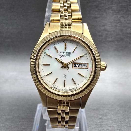 Citizen CQ Watch Women 25mm MOP Dial Gold Tone Daydate 1002-R15101 New Battery 80
