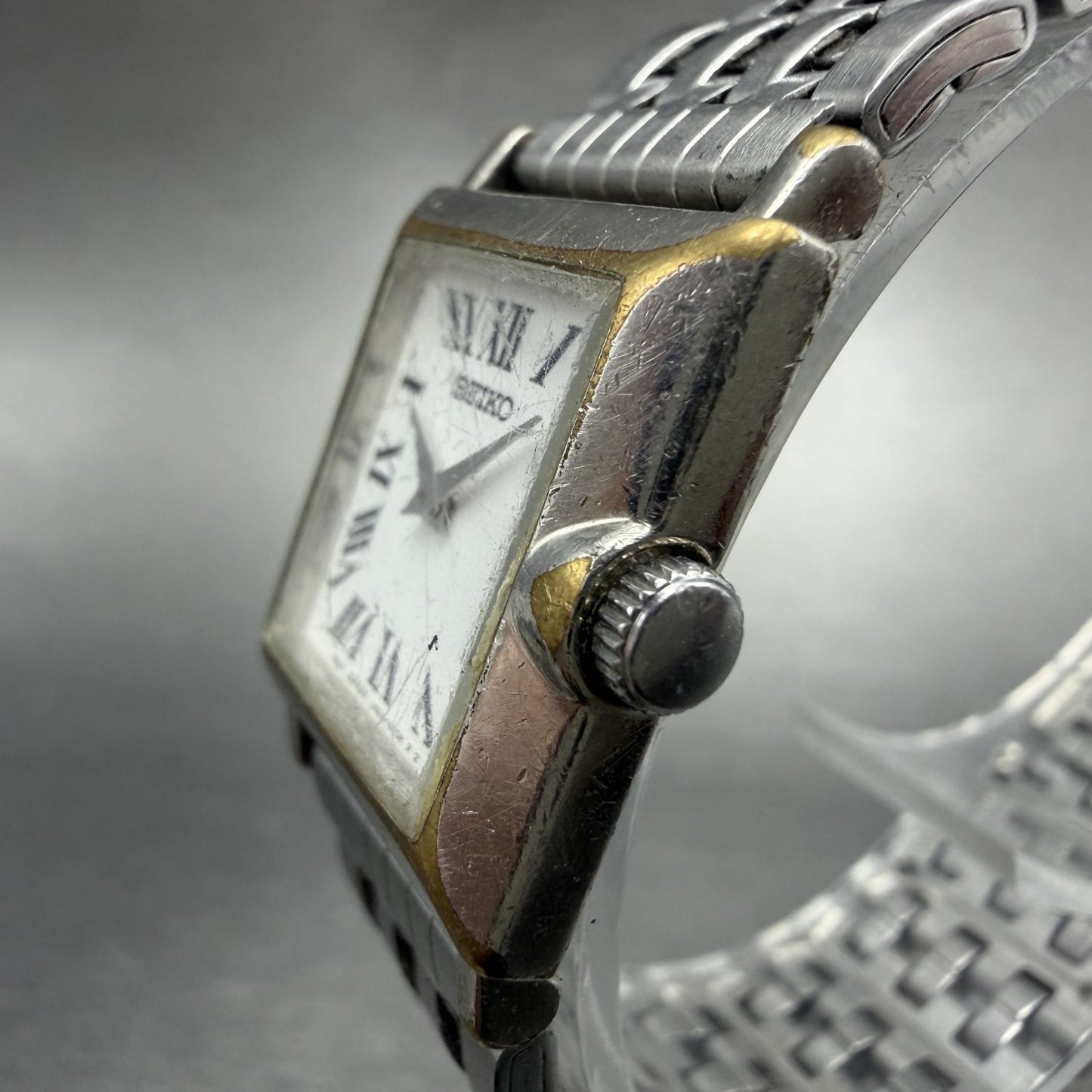 Seiko Tank Watch Women 20mm White Dial Silver Tone Square V400-6530 New Battery2