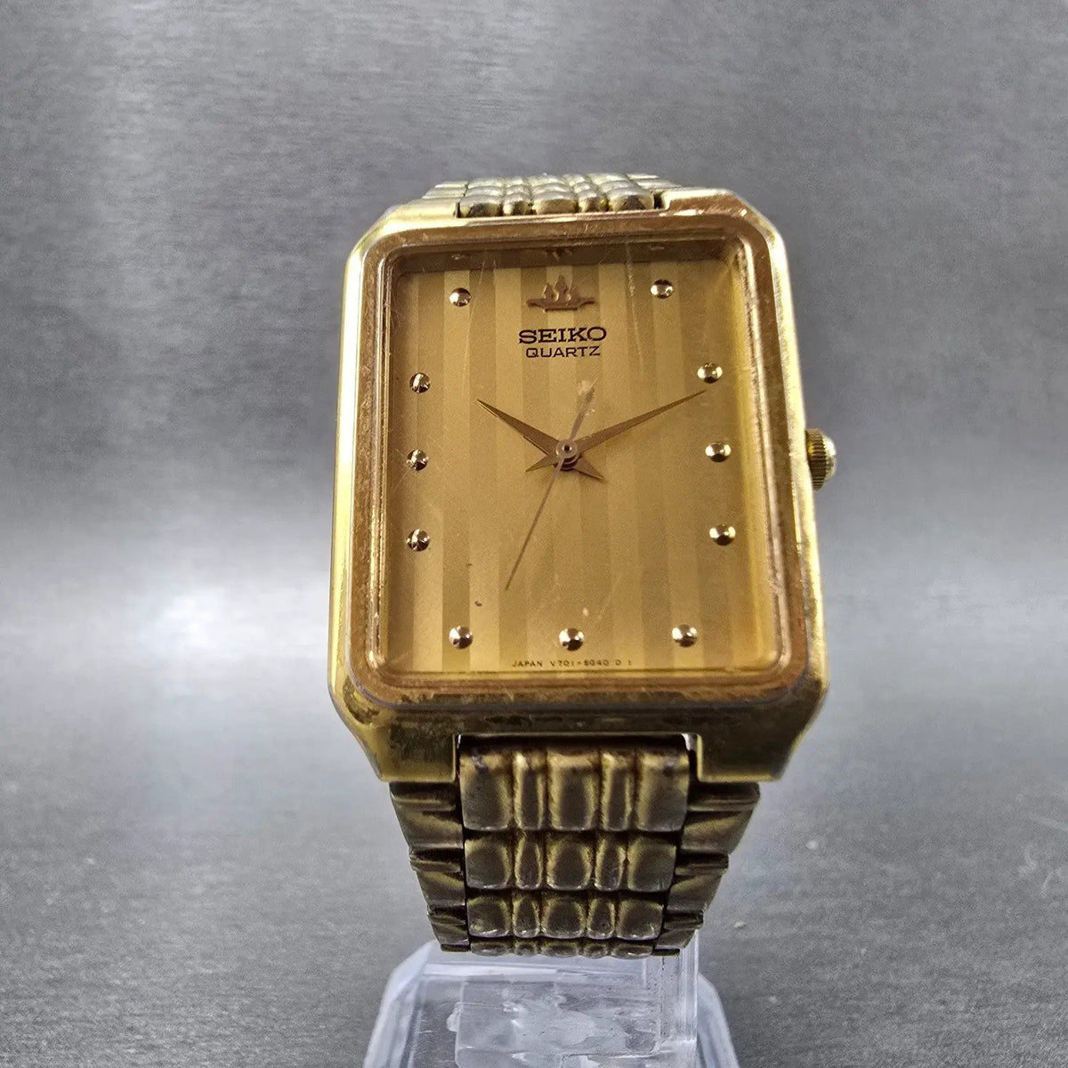 Seiko Tank Watch Men 26mm Champagne Dial Gold Rectangle V701-5J00 PARTS VTG6