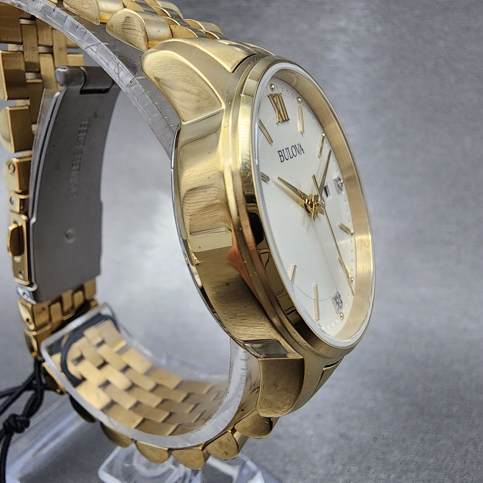 Bulova Watch Women 32mm Cream Dial Gold Tone Date Round 97P155 New Battery3