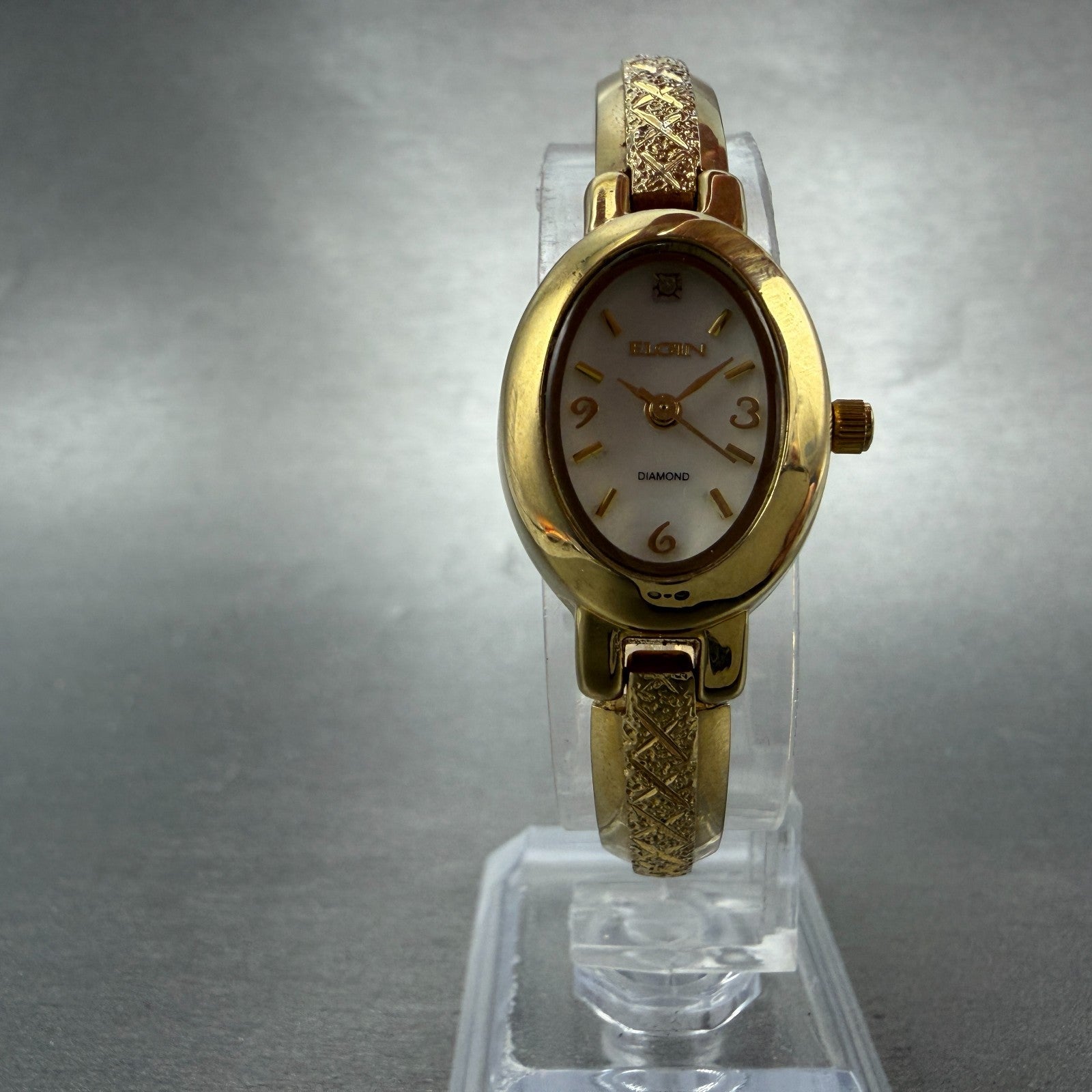 Elgin Watch Women 18mm MOP Dial Gold Tone Oval EG8074 Diamond New Battery GT765
