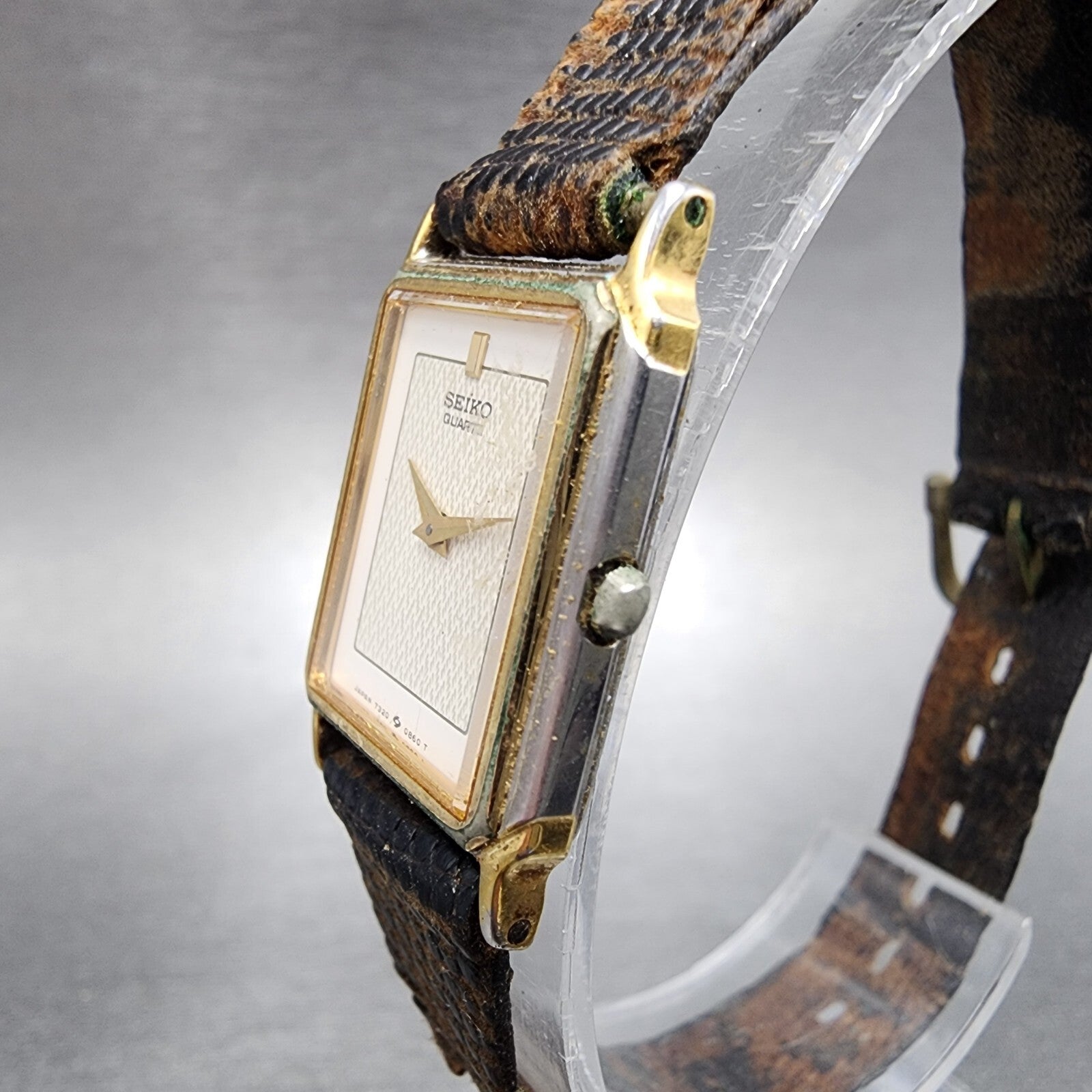 Seiko Tank Watch Women 19mm White Dial Two Tone Rectangle 73205909 New battery2