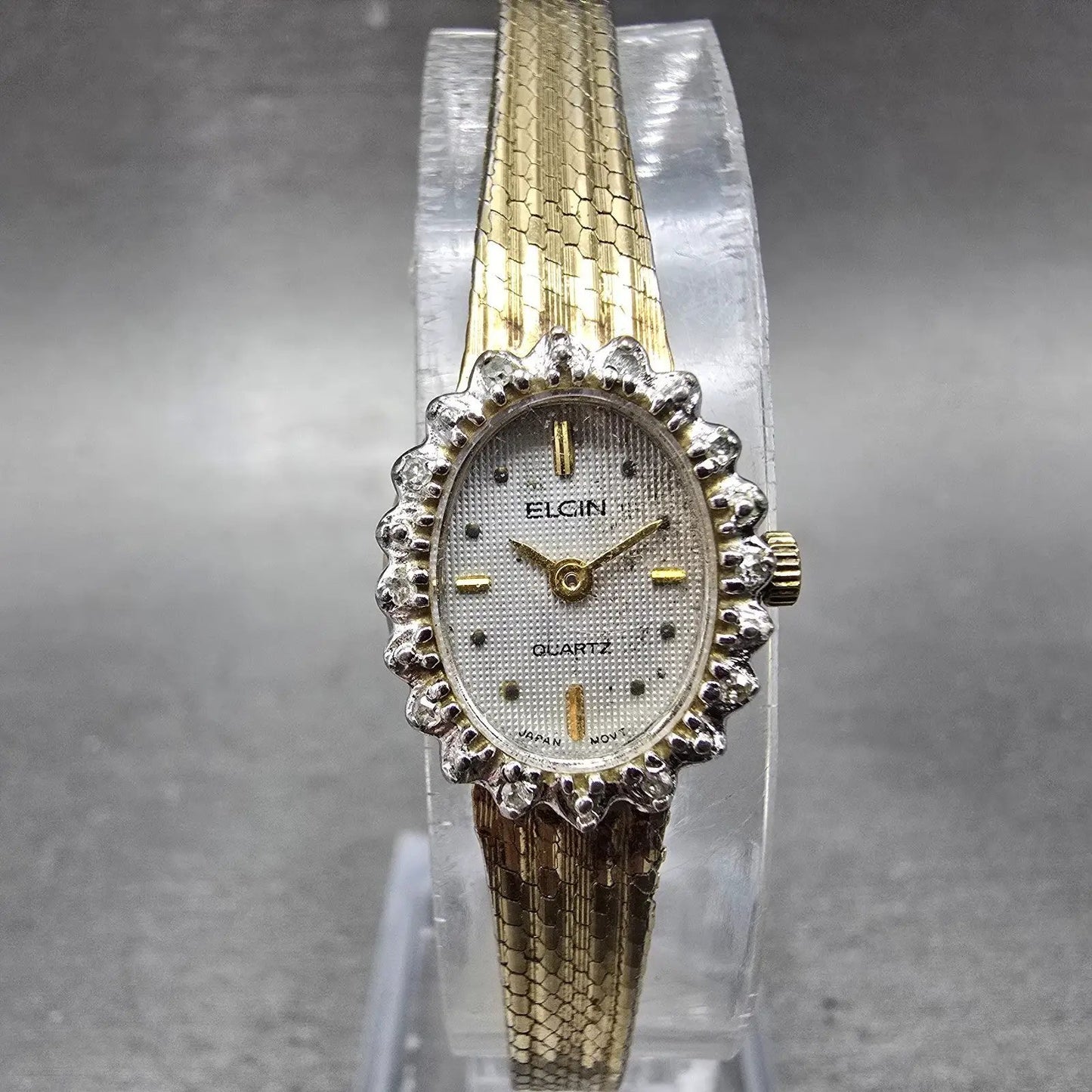 Elgin Watch Women 15mm Silver Dial Gold Tone Oval Crystal Accent New Battery0