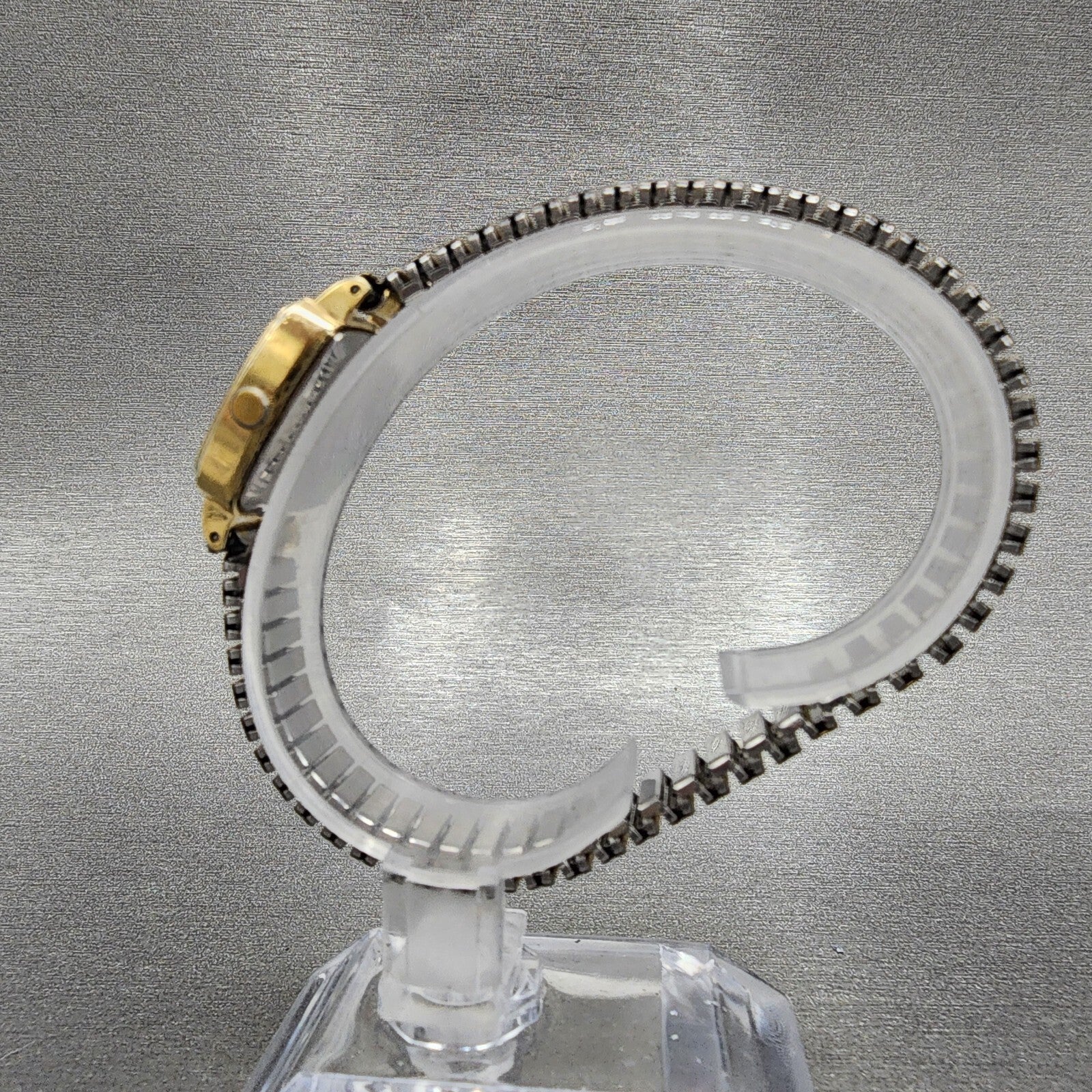 Seiko Watch Women 21mm White Dial Gold Tone Rectangle 14215670 New Battery6