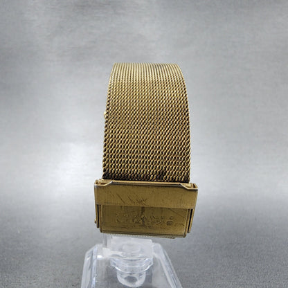 Skagen Tank Watch Women 27mm MOP Dial Gold Tone Rectangle 384SGG New Battery7