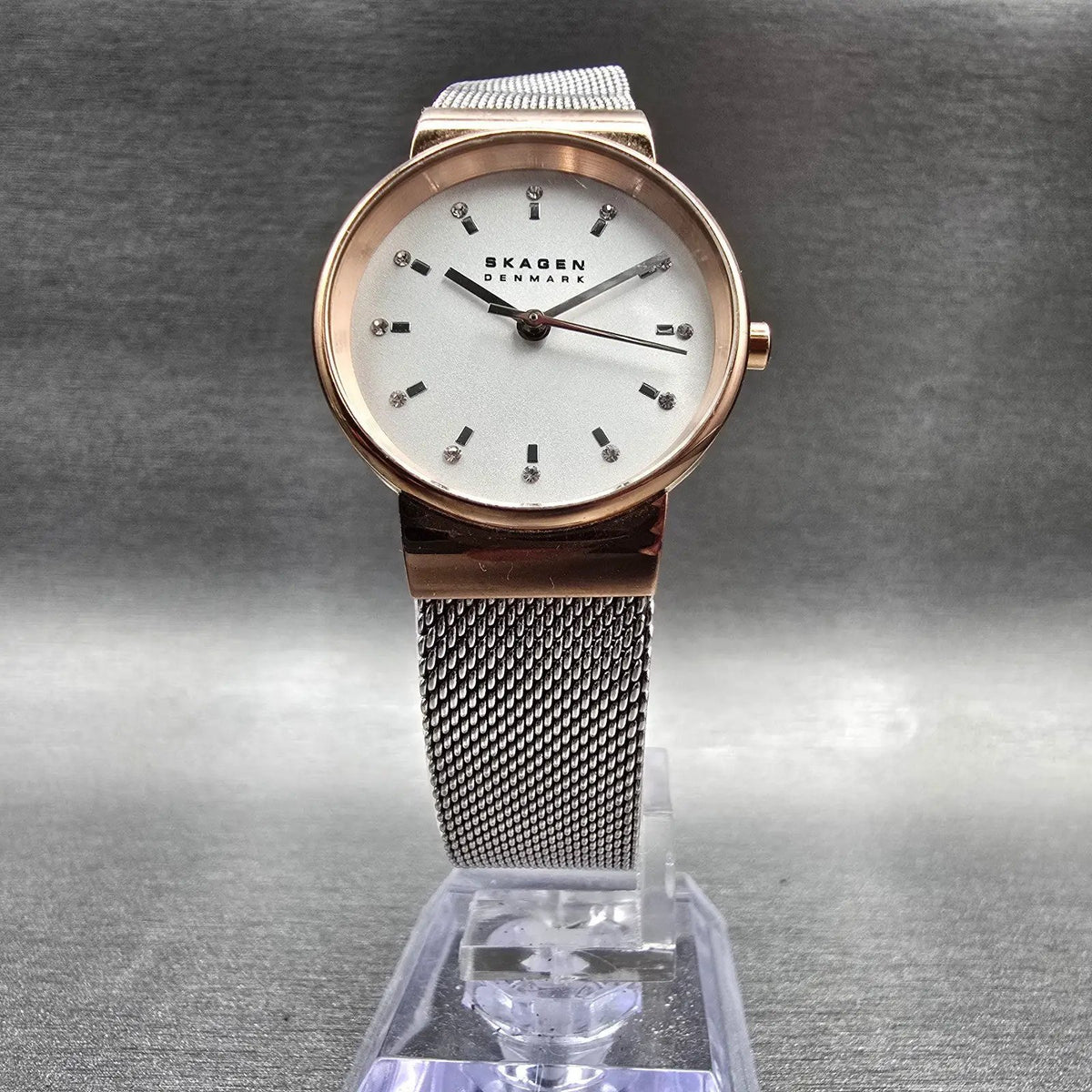 Skagen Ancher Watch Women 26mm White Dial Rose Gold Round SKW7203 New Battery5