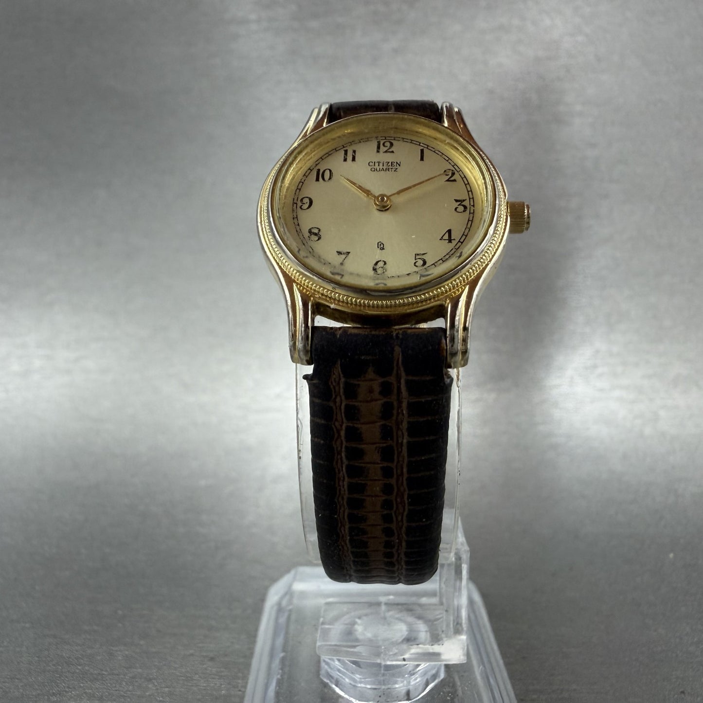 Citizen CQ Watch Women 23mm Champagne Dial Gold Tone Round 3220S32992 New Batt5