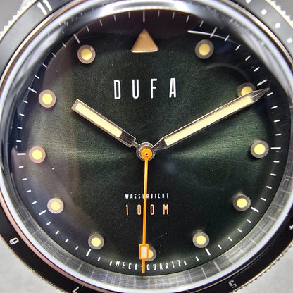 Dufa Tauchen Dive Watch Men 42mm Green Dial Steel Round Mecha Quartz New Battery1