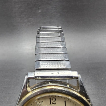 48560922