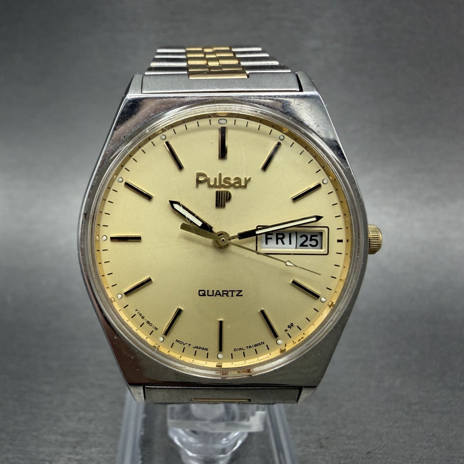 Seiko Pulsar Watch Men 34mm Champagne Dial Two Tone Daydate Y148800H NewBattery0
