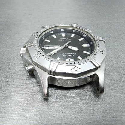 Casio Illuminator Diver Watch Men 38mm Black Dial Silver Ton Daydate MD-782 PART