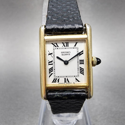 Seiko Tank Watch Women 18mm White Dial Gold Tone Rectangle 14005039 New battery0