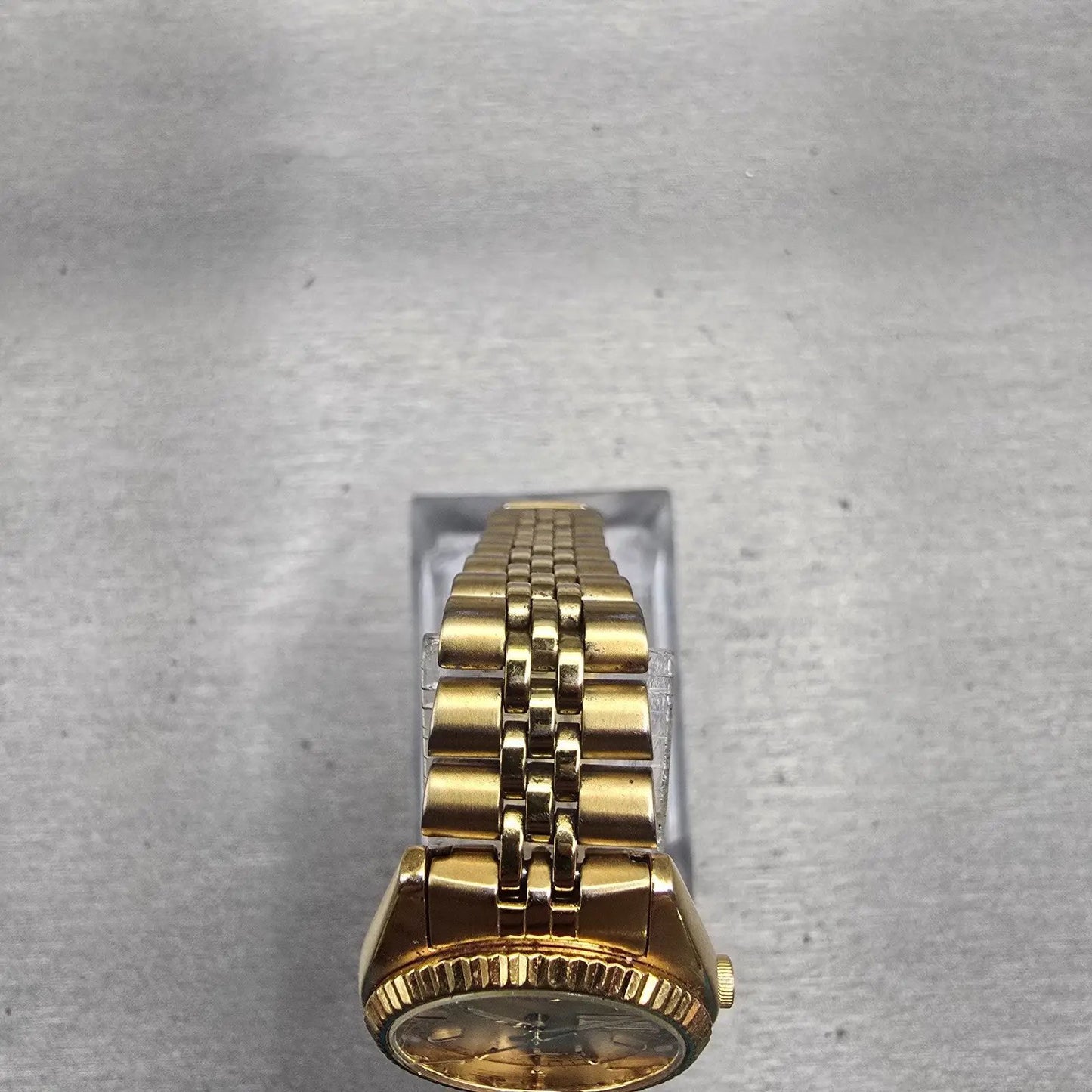 Seiko Watch Women 24mm Gold Dial Gold Tone Daydate Round 7N83-0041 New Battery4