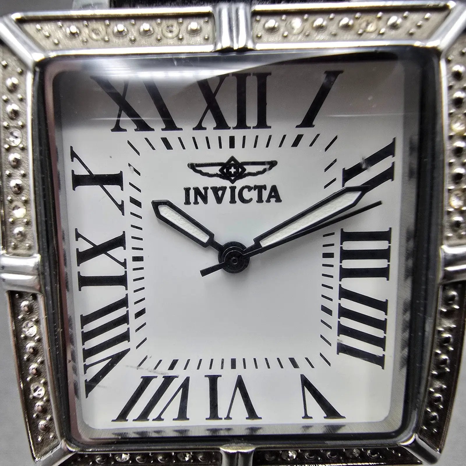 Invicta Wildflower Tank Watch Women 33mm White Dial Silver Tone 14433 New Batt1