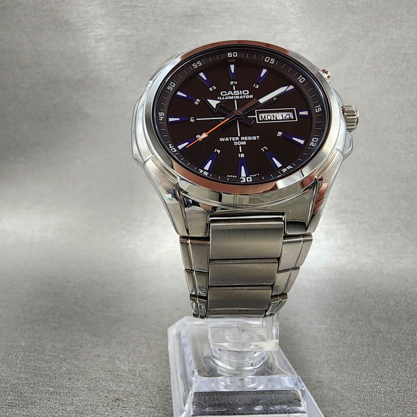 Casio Illuminator MTPE200 Watch Men 45mm Black Dial Silver Tone Daydate NewBatt7