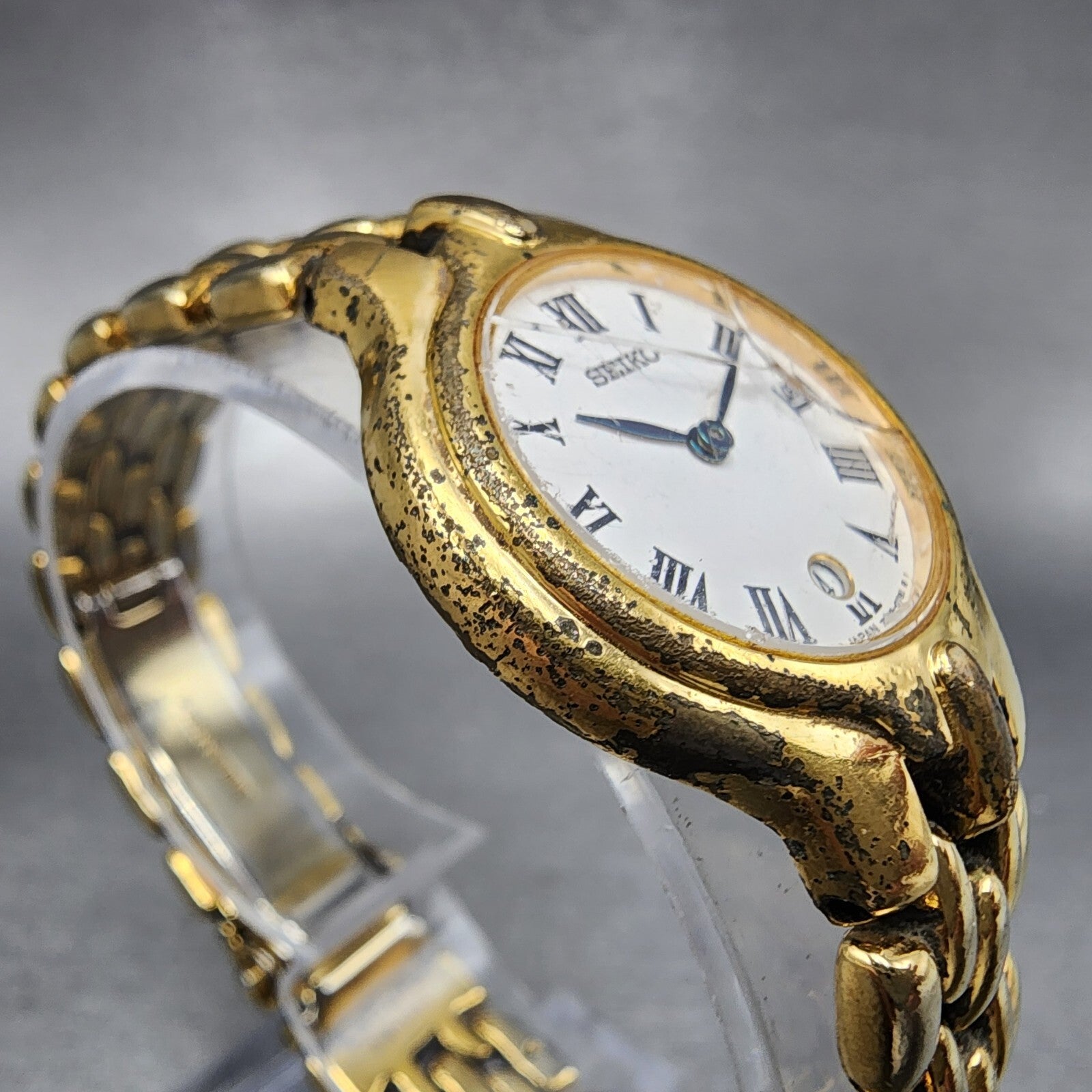 Seiko Watch Women 26mm White Dial Gold Tone Date Round 7N890420 New Battery3