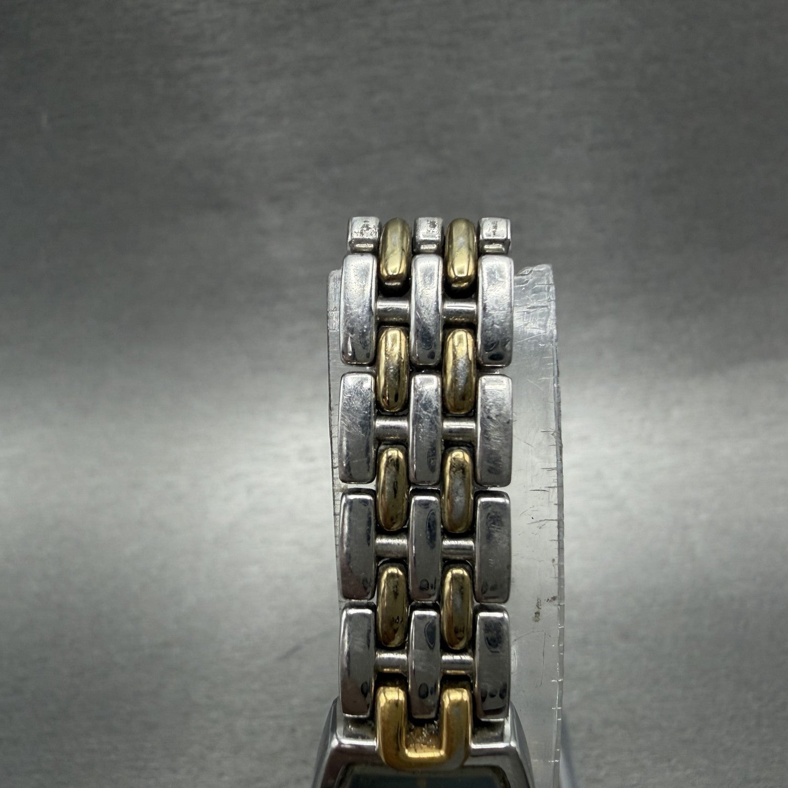Seiko Tank Watch Women 16mm MOP Dial Two Tone Rectangle 1N000JL0 New Battery5