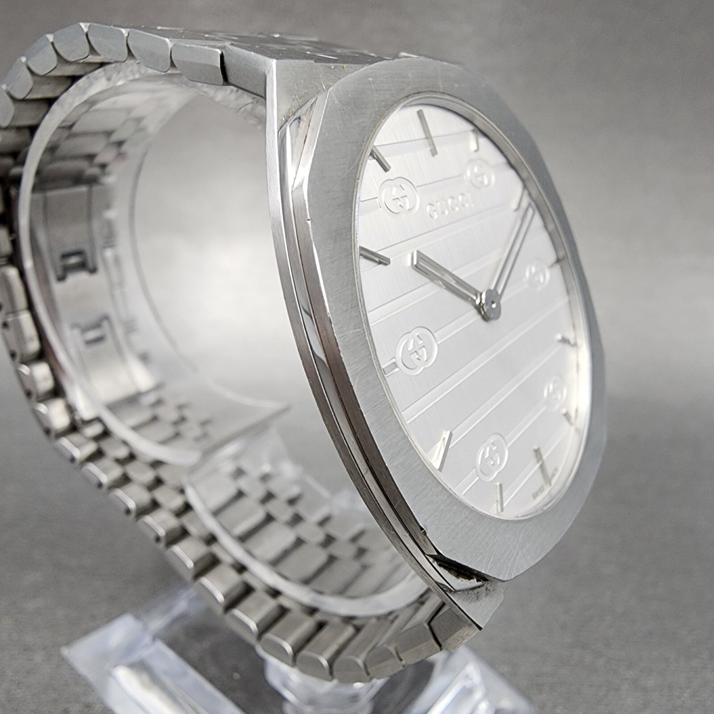 Gucci 25H Watch Men 38mm Silver Dial Silver Tone YA163402 New Battery3