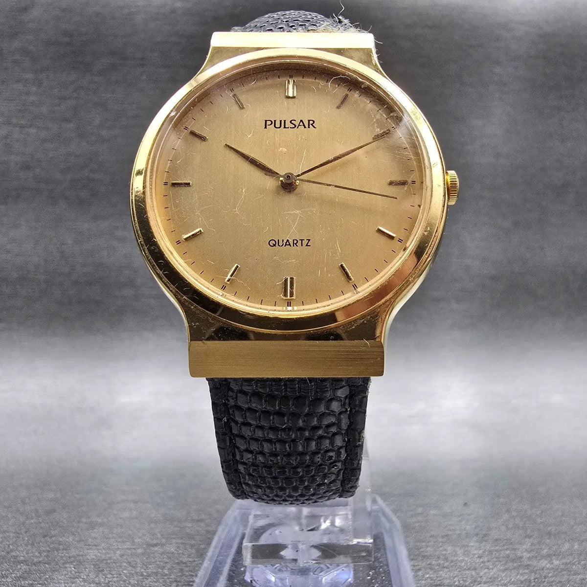 Seiko Pulsar Watch Men 31mm Gold Dial Gold Tone Round V515-7040 New Battery5