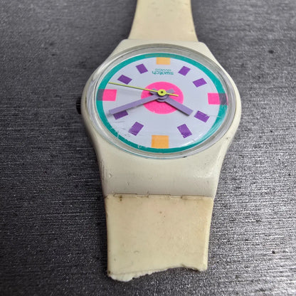Swatch Frost Watch Women 25mm White Dial White Case Round LW125 New Battery5