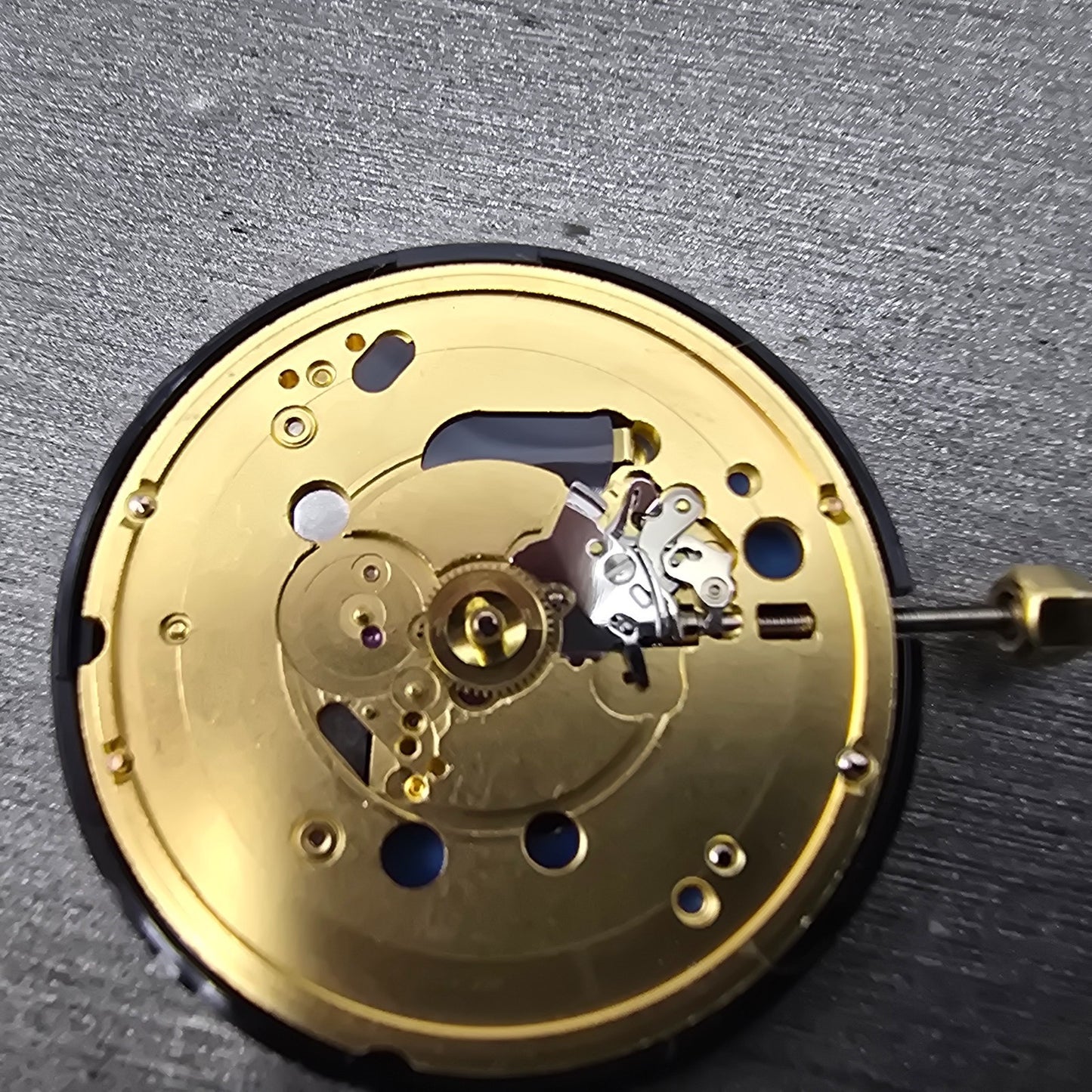 ETA 955.102 Quartz Movement 2 Hand 7 Jewels No Date Movado PARTS1
