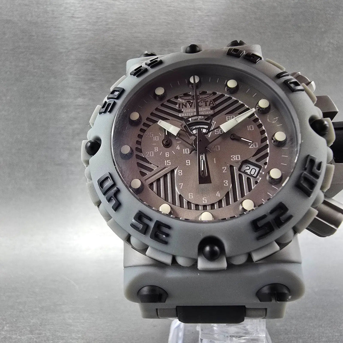 Invicta Reserve Chronograph Watch Men 50mm Gray Dial Steel Daydate 0406 New Batt5