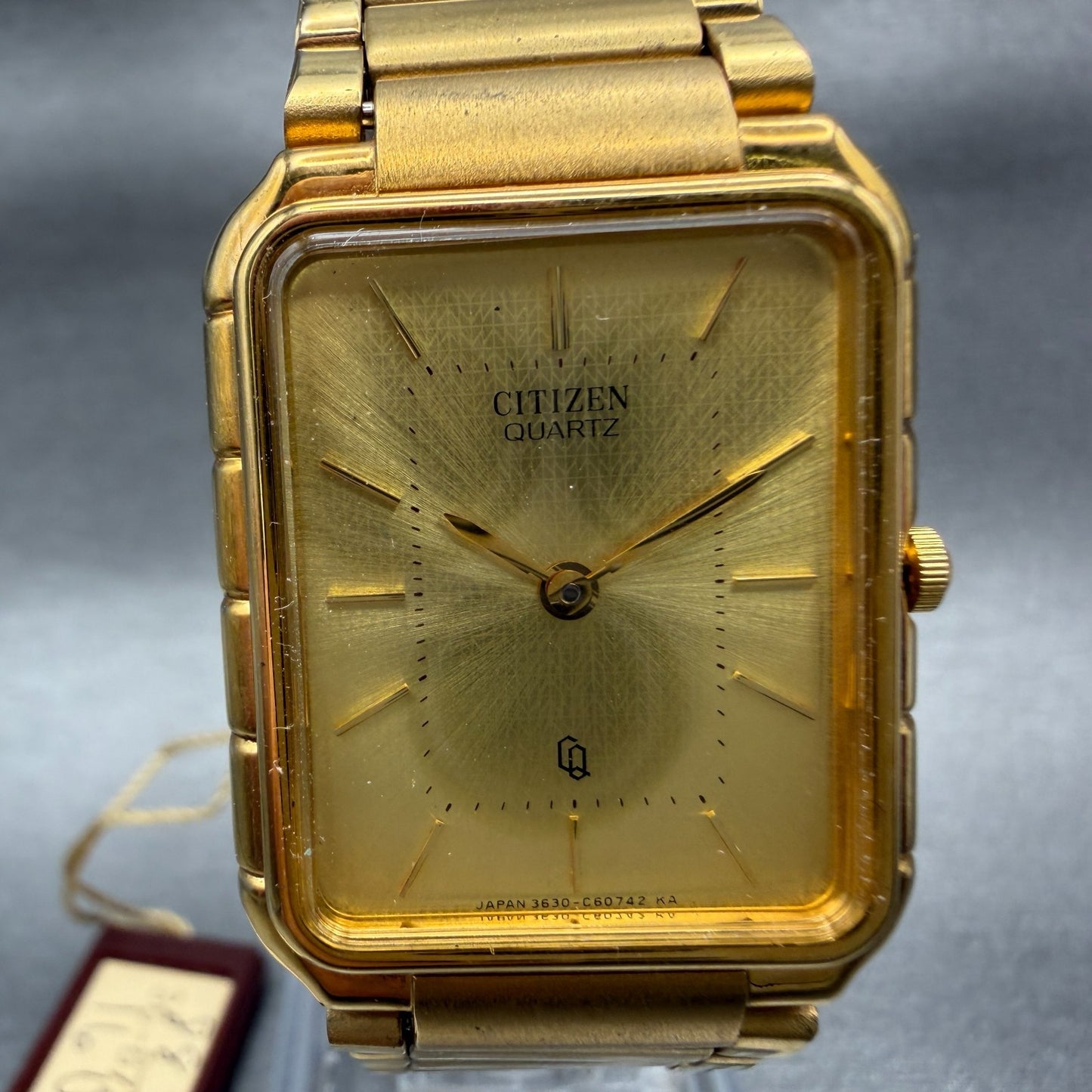 Citizen Tank Watch Men 24mm Gold Dial Gold Tone Rectangle 3620364365 NOS PARTS2