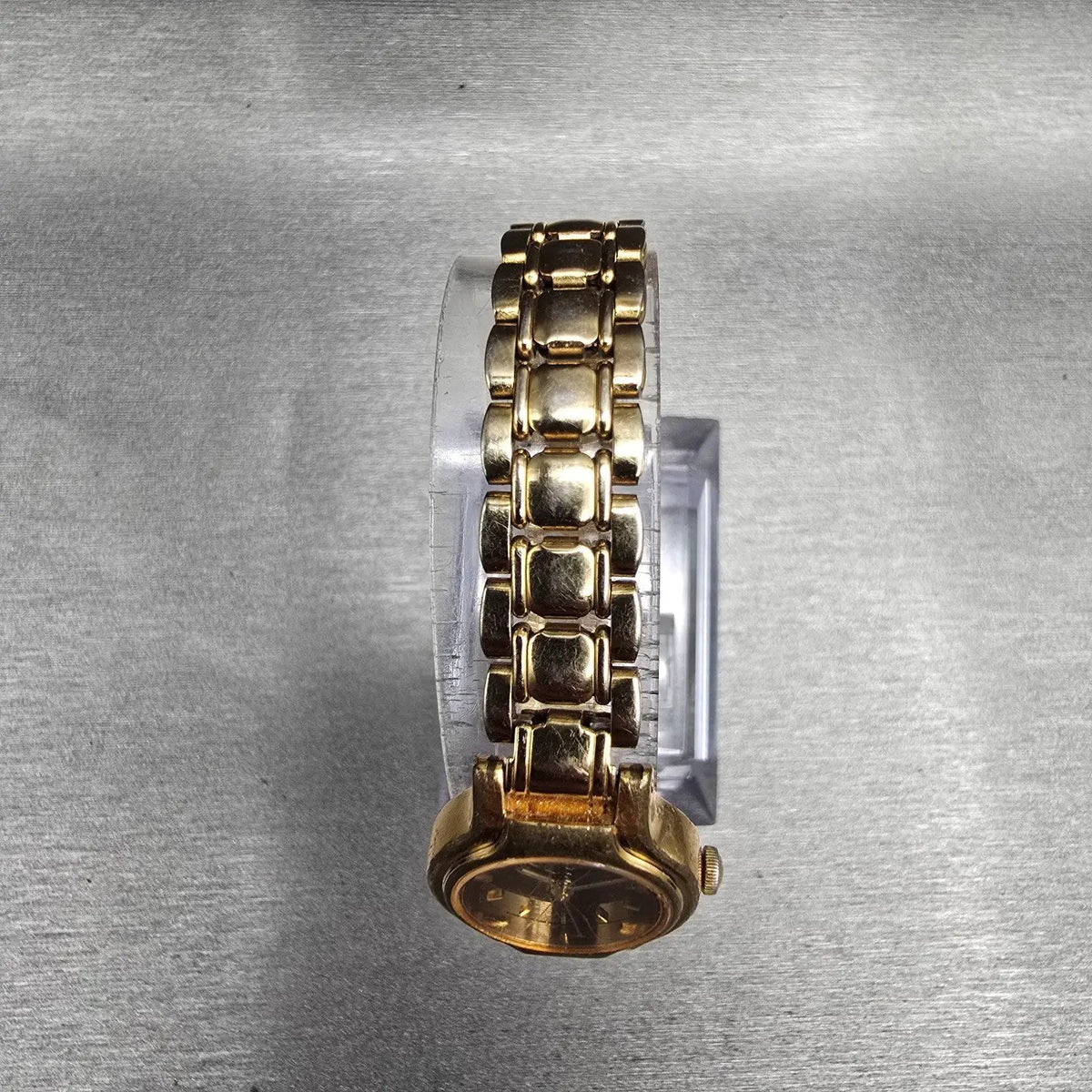 Seiko Watch Women 19mm Black Dial Gold Tone Round V401-0289 New Battery Vintage4