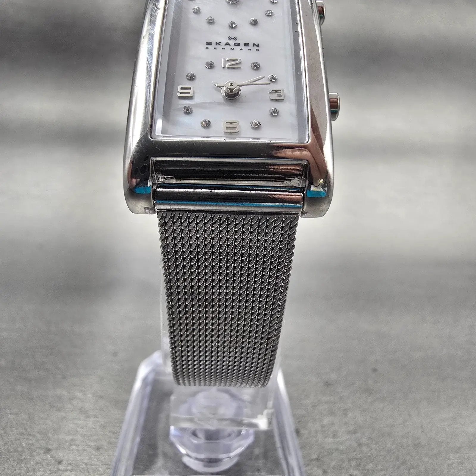 Skagen Dual Time Watch Women 20mm MOP Dial Silver Rectangle 20SSSMP New Battery5