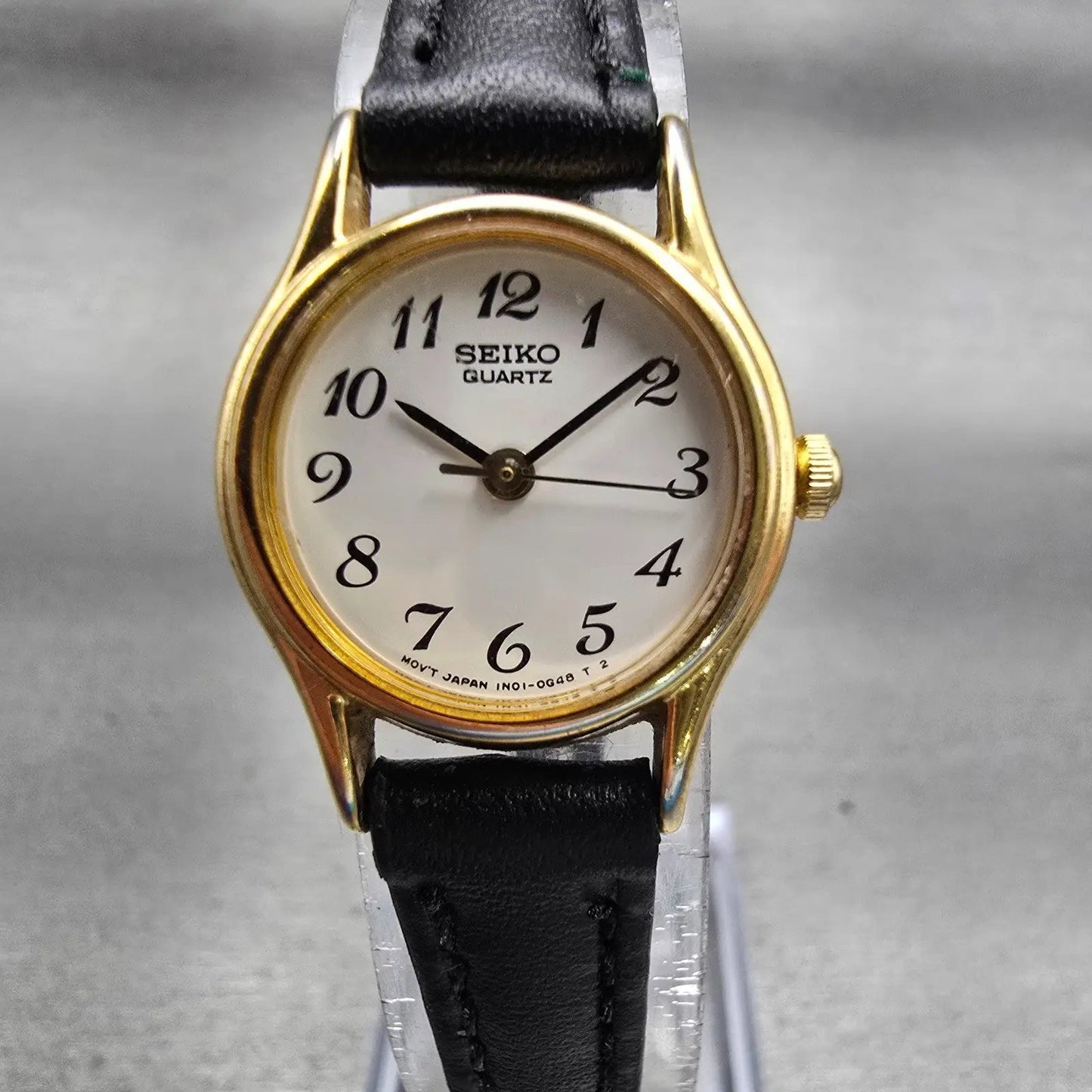 Seiko Watch Women 19mm White Dial Gold Tone Round 1N01-0E19 New Battery Vintage0