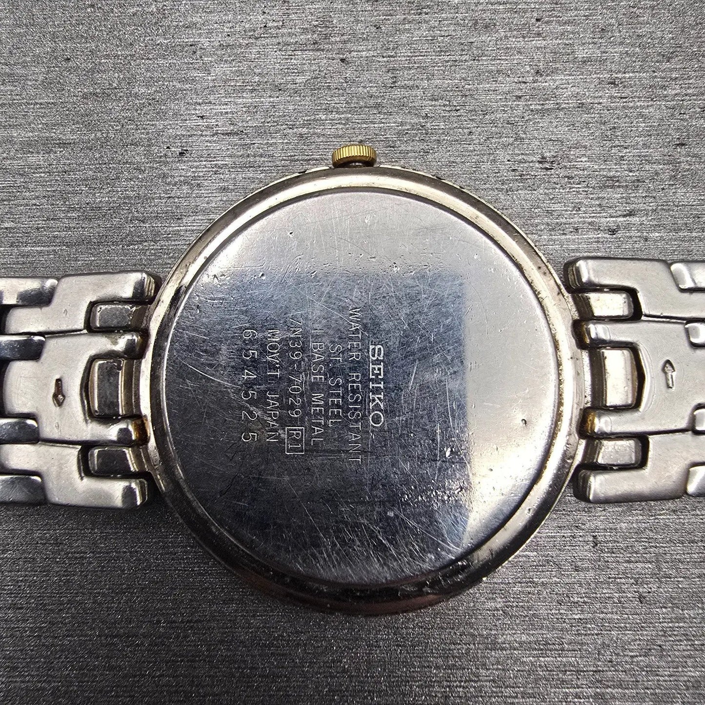 Seiko Watch Men 34mm White Dial Two Tone Date Round 7N39-7029 New Battery VTG10